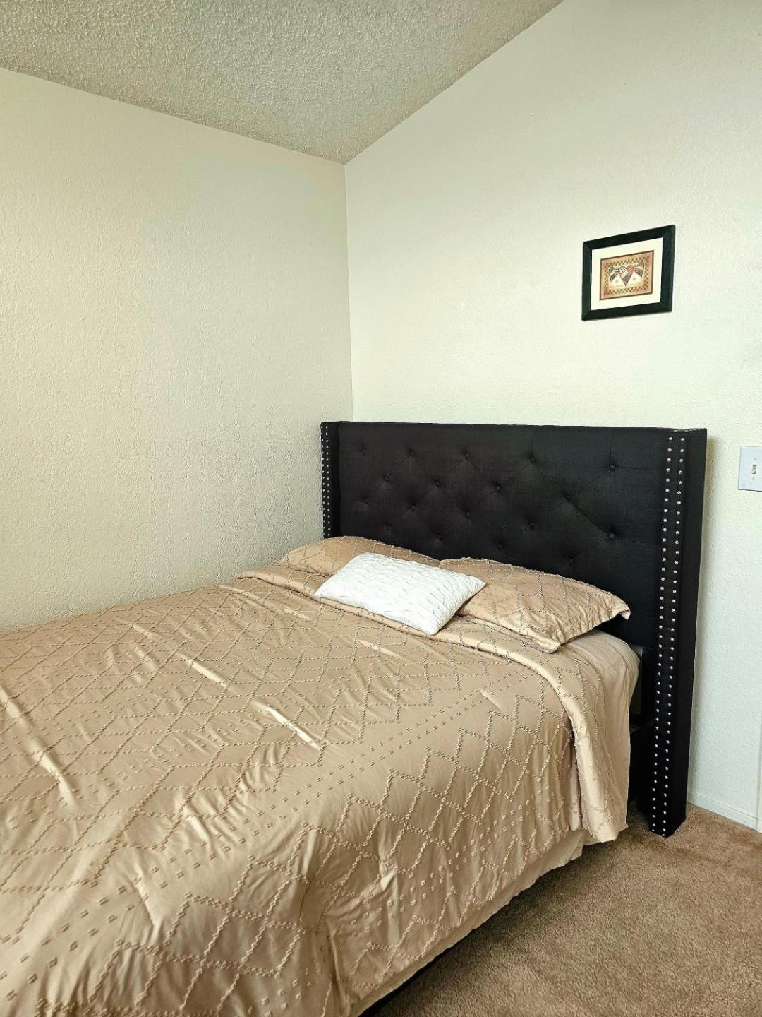 Nice Private Room In A House Close To Red Rock & Las Vegas Strip ลาสเวกัส ภายนอก รูปภาพ