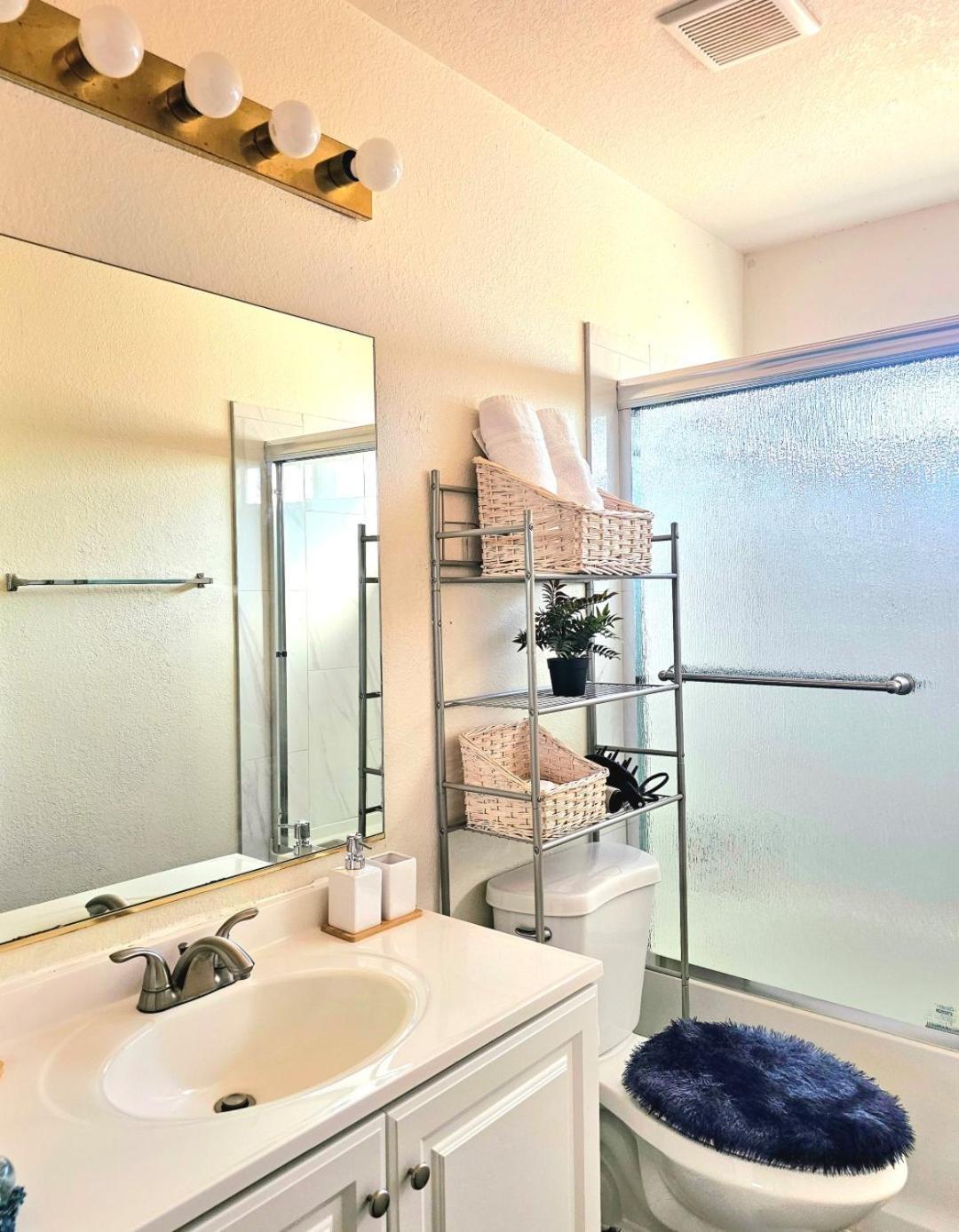 Nice Private Room In A House Close To Red Rock & Las Vegas Strip ลาสเวกัส ภายนอก รูปภาพ